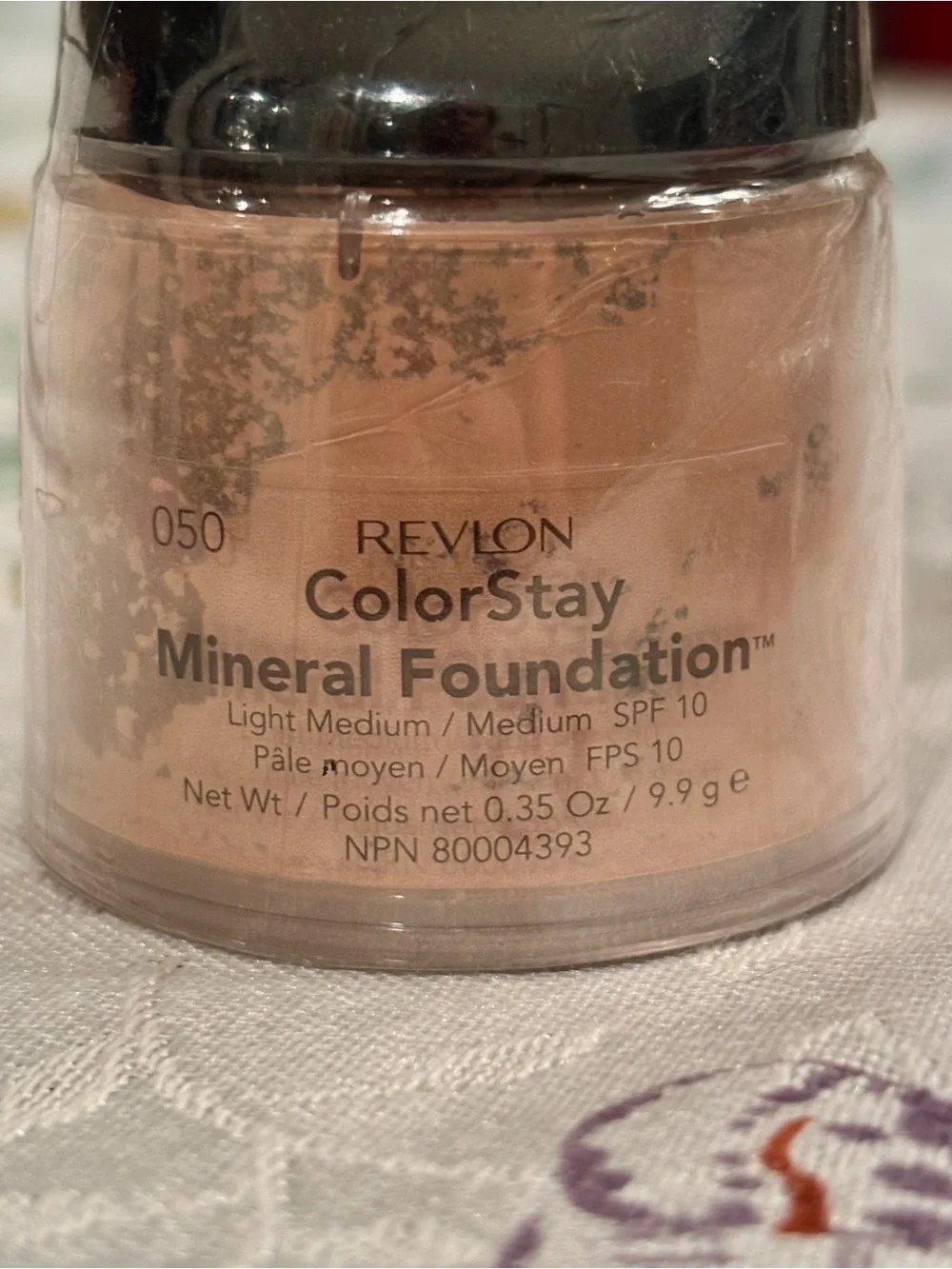 Revlon colorstay mineral